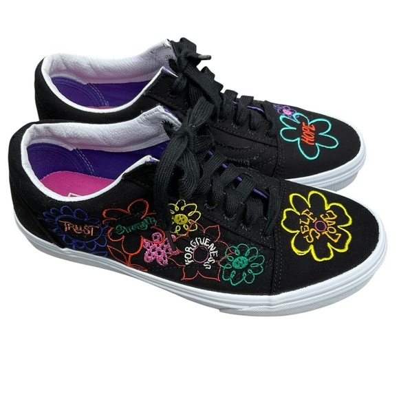 Vans Old Skool Black Floral Embroidered Sneakers – Positive Message Collection 9 - Picture 6 of 7